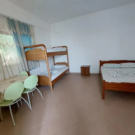 Jungle House بورش